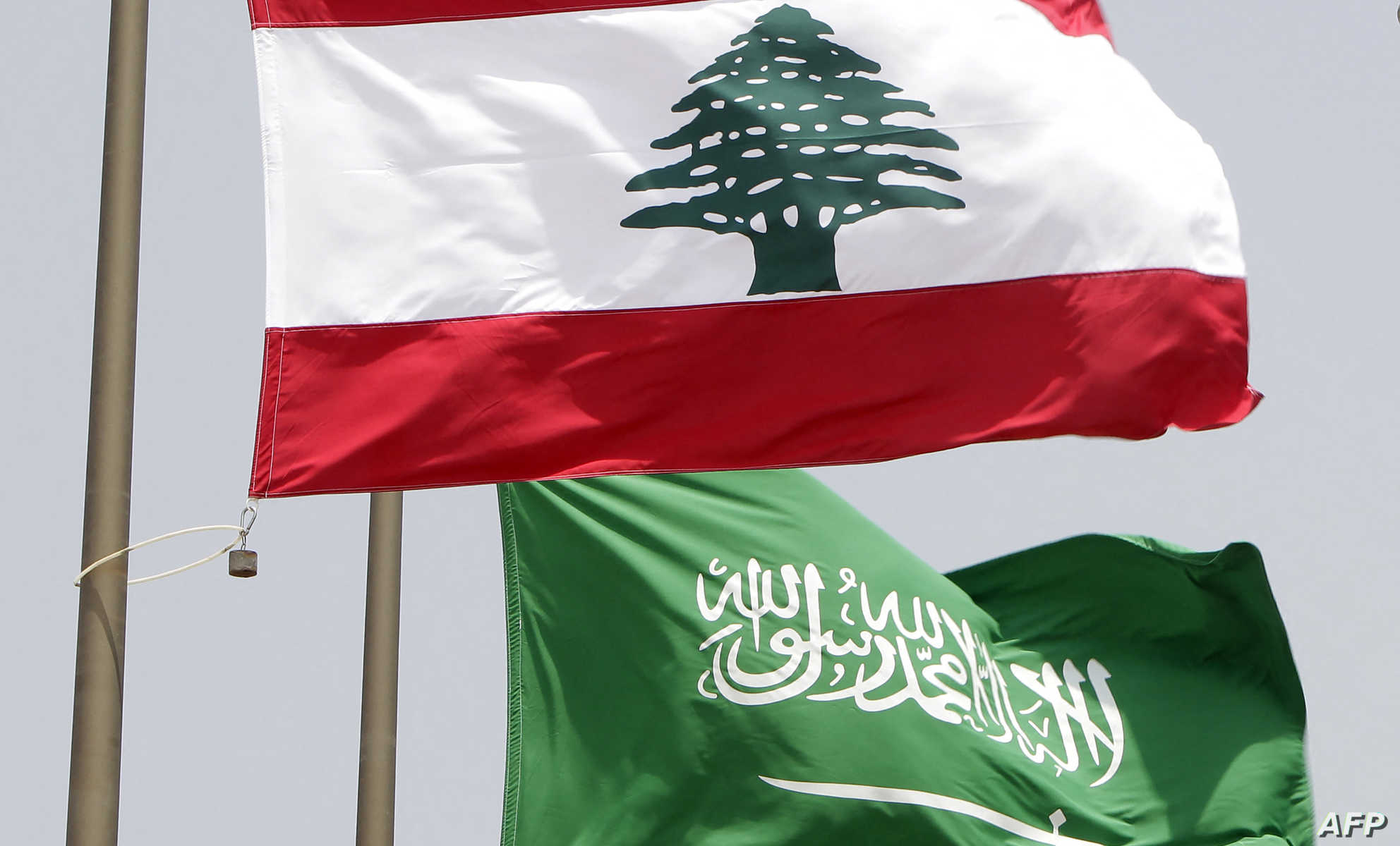 نصيحة سعودية بالتوقف عن إضاعة الوقت.. وبالحسم سلاحاً وتفاوضاً