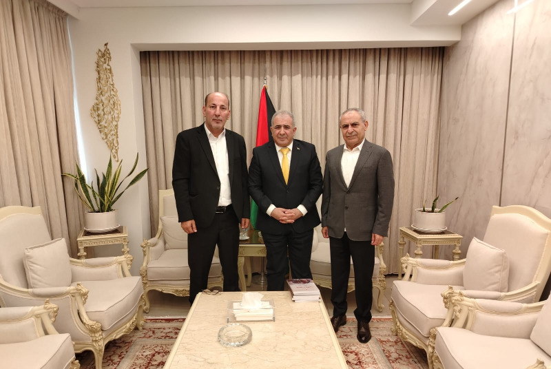 السفير الأسعد يلتقي "الجبهة الديمقراطية" والبحث تناول الأوضاع الفلسطينية وقضايا اللاجئين