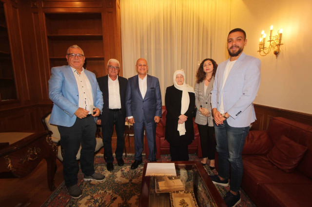 بهية الحريري تلتقي وفداً من بلدية الهلالية ورئيس "المقاصد - صيدا"