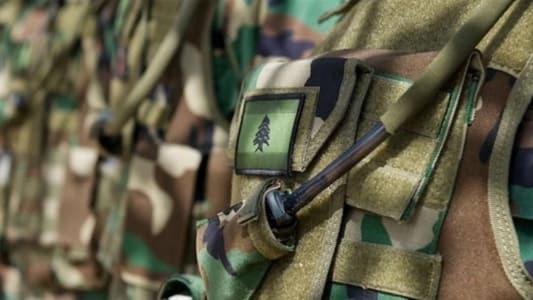 تمارين تدريبية للجيش في عرض البحر قبالة شاطئ أنفة