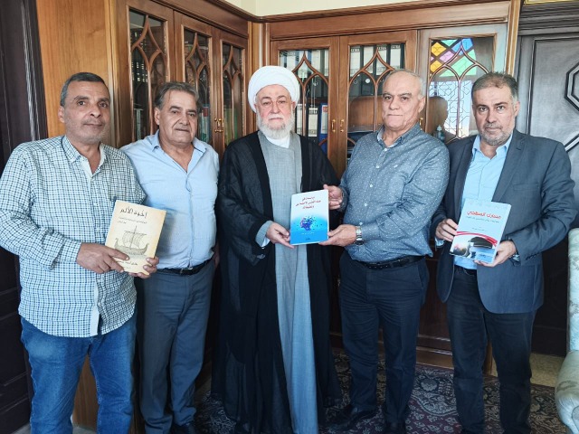 المفتي عسيران يستقبل وفدًا من أساتذة الجامعة اللبنانية ويتبادل معهم الإصدارات العلمية