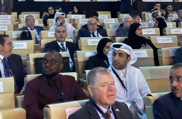 سفير فلسطين في قطر يشارك في مؤتمر "وايز 12" بالدوحة تحت شعار "الإنسان أولا"