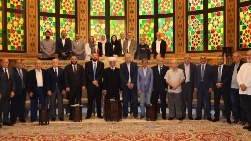 أحمد الحريري يلتقي المفتى دريان ويؤكد ضرورة الإلتزام بالاتفاقيات الوطنية ودعم الجيش