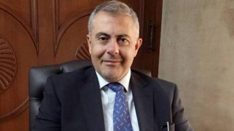 قرار لمحافظ بيروت بإقفال المؤسسات السياحية والمحال التجارية الثلاثاء
