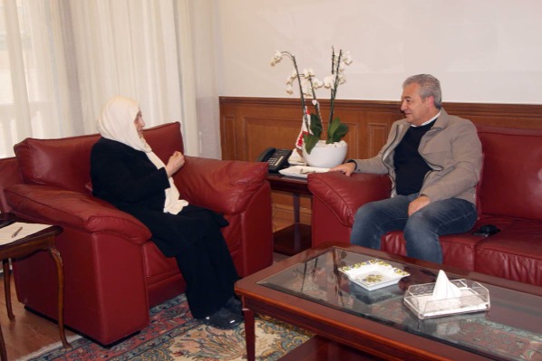 بهية الحريري تتابع مع رئيس بلدية صيدا الشأن البلدي والتنموي وتطّلع من لجنة النشاطات على التحضيرات لـ "مهرجان الميلاد"