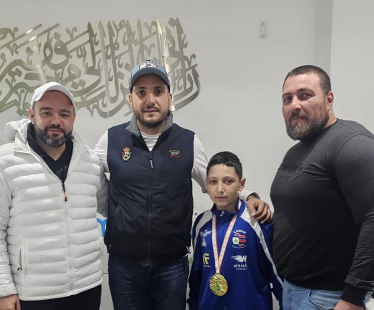 عمر مرجان يستقبل عزالدين بلال الغربي  الحائز على ذهبية بطولة آسيا بالفنون القتالية المختلطة MMA