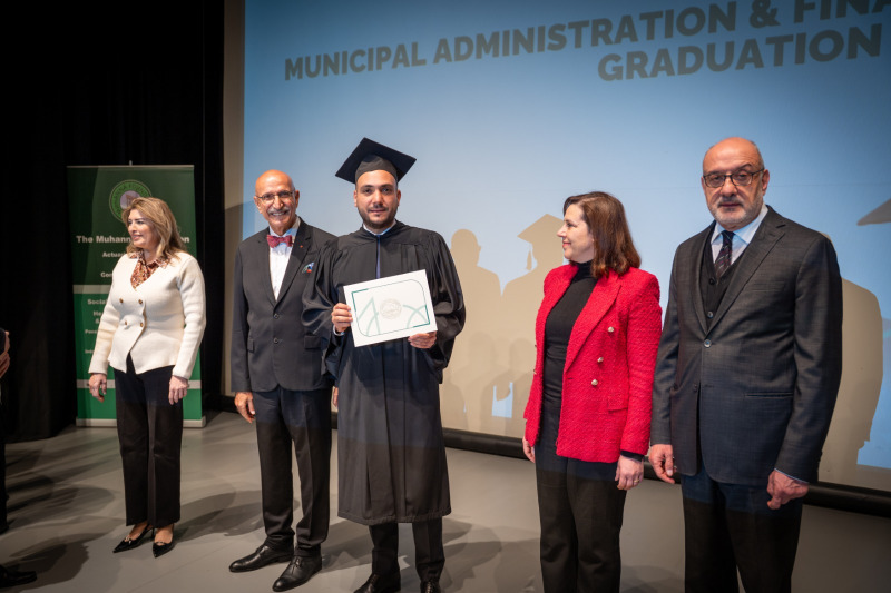 شهادة في إدارة البلديات لعمر مرجان من الجامعة اللبنانية الأميركية (LAU)