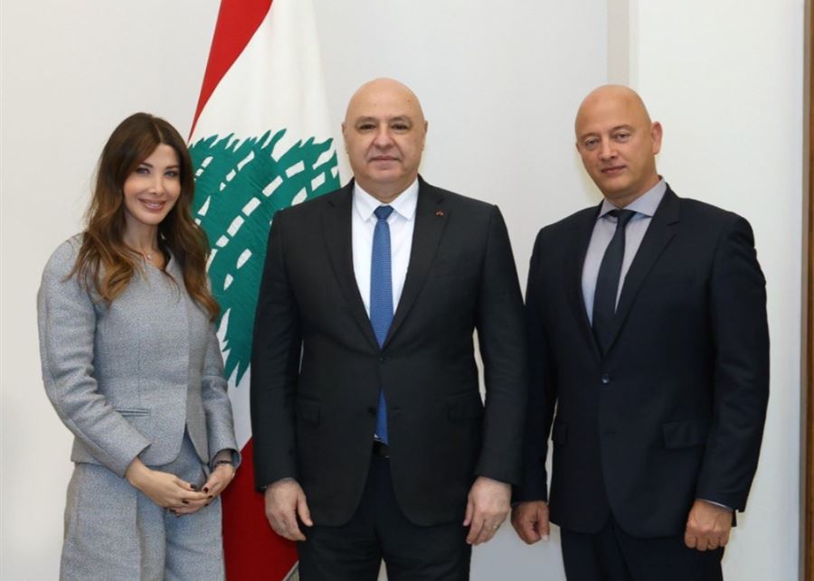 نانسي عجرم وزوجها يلتقيان الرئيس عون