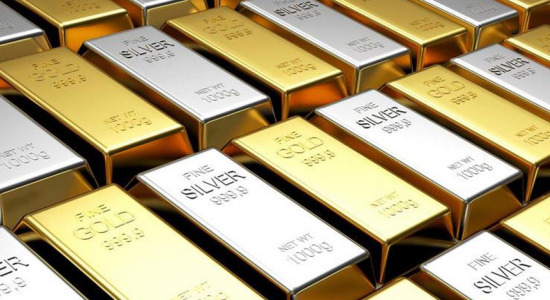 الذهب فوق 4500 دولار للمرة الأولى والفضة إلى مستويات قياسية
