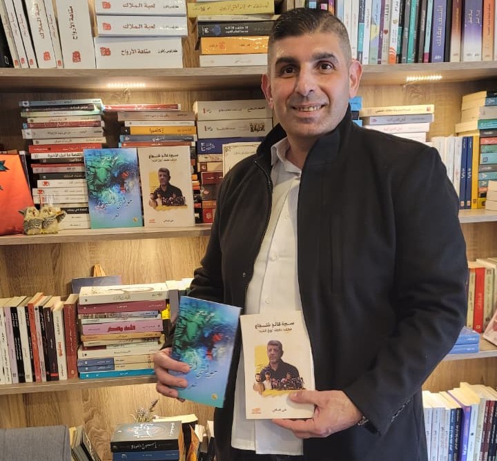 علي ضاحي يزور مكتبة «لافندر» على تقاطع مثلث دير قانون النهر: عندما تصبح الثقافة فعل صمود