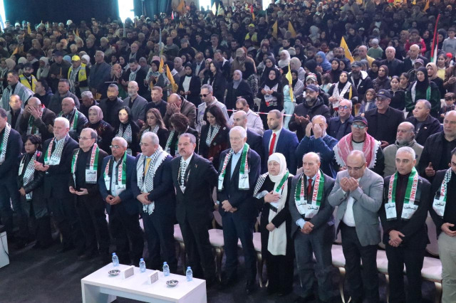 "فتح" تجدد العهد باحياء الذكرى الـ61 لانطلاقة الثورة الفلسطينية بمهرجان مركزي حاشد في صيدا
