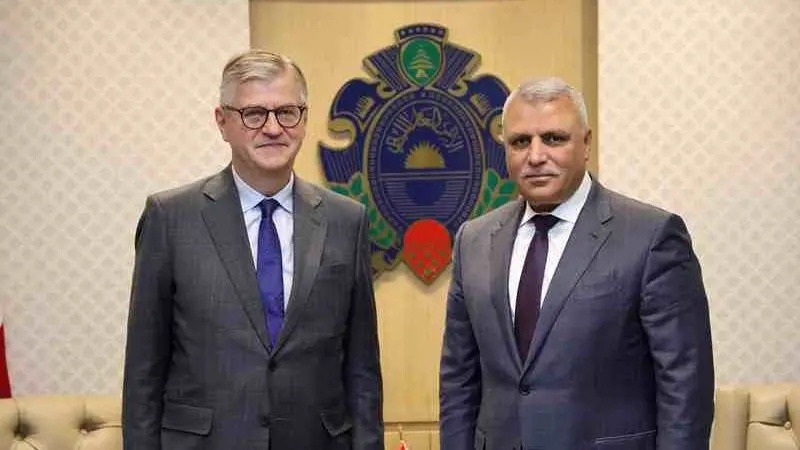 اللواء شقير يبحث مع لاكروا التطورات في لبنان والأوضاع على الحدود الجنوبية