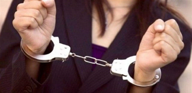 توقيف مواطنة بعد نشر فيديو مسيء للشعائر الدينية