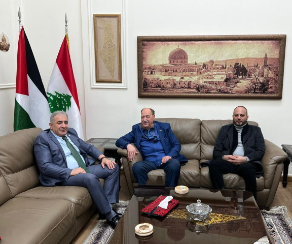 السفير الأسعد يستقبل أمين سر المكتب السياسي لـ"جبهة التحرير الفلسطينية"