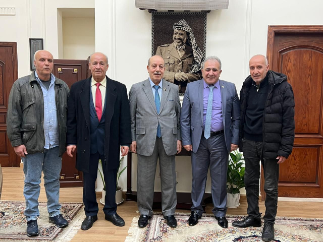 السفير الأسعد يستقبل وفداً من "جبهة النضال الشعبي الفلسطيني" بحضور خالد عارف