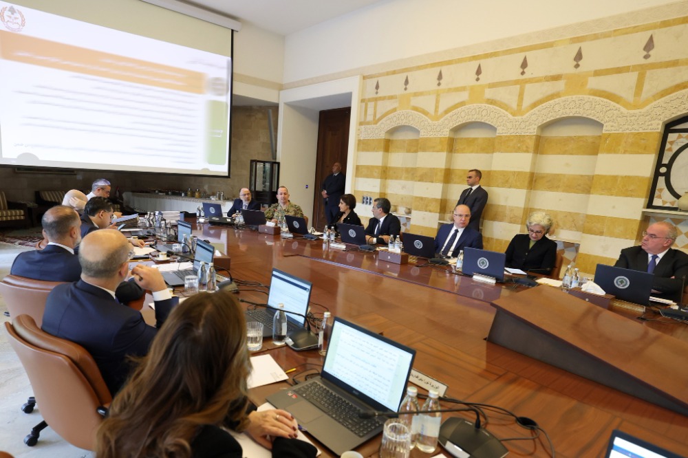 بيان قيادة الجيش بين "تبنِّي الحكومة وتشكيك الكيان الإسرائيلي" أي مرحلة تنتظر لبنان؟