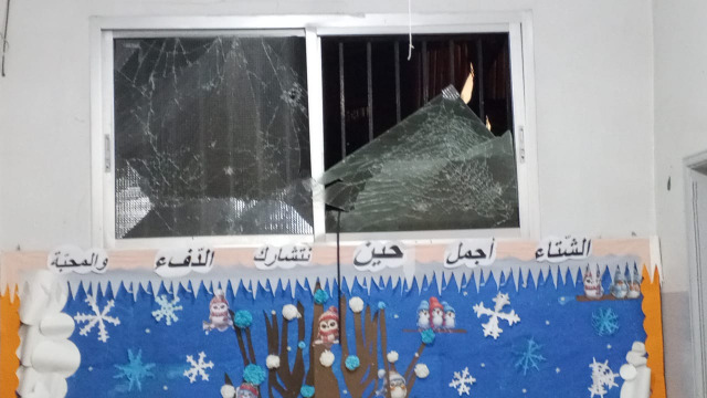 بالصور - أضرار في مدرسة سحمر الرسمية جراء الغارات الإسرائيلية