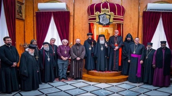 اللجنة الرئاسية العليا لشؤون الكنائس تحذّر من محاولات تجاوز المرجعيات الكنسية الشرعية في فلسطين