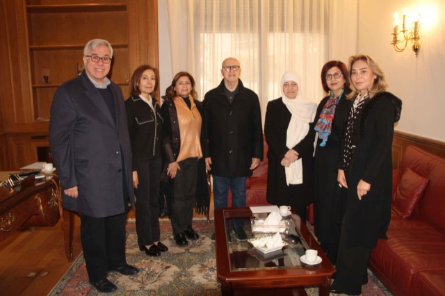 بهية الحريري تستقبل وفد جمعية "أهلنا" وتطّلع على خطتها الخمسية