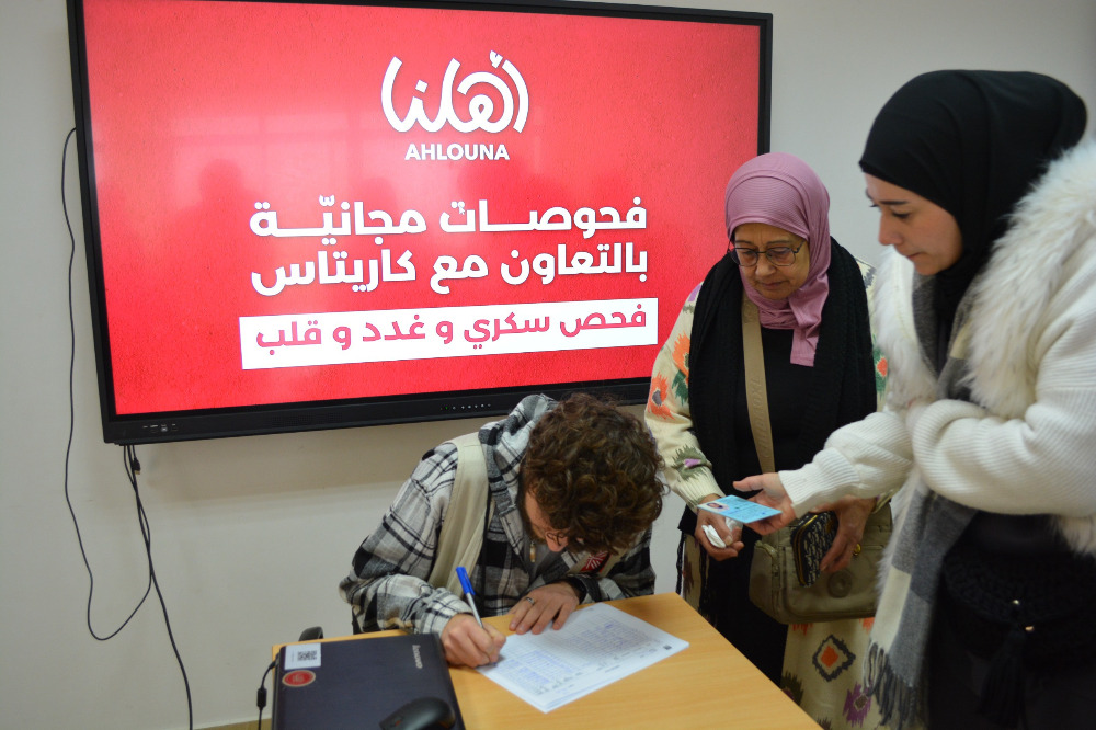 يوم صحي لـ"كاريتاس" في جمعية "أهلنا" حول مرض السكري تضمن فحوصاً وأدوية مجانية