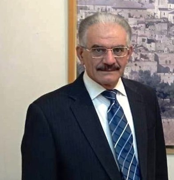 ليس هو الزمان… بل نحن
