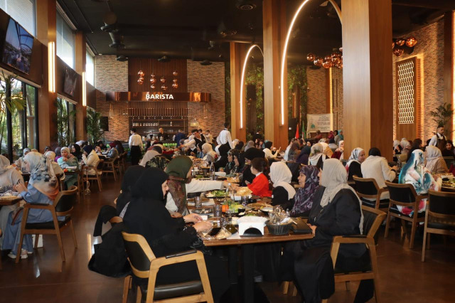 قطاع شؤون المرأة في "أمل" - إقليم جبل عامل يحيي ذكرى ولادة الأقمار الشعبانية