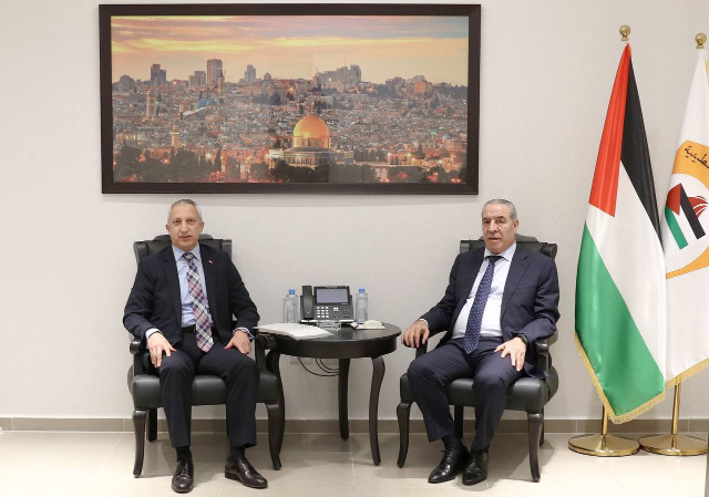 الشيخ يستقبل السفير التركي لدى دولة فلسطين