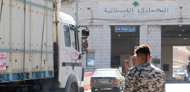 قيود سورية جديدة تعقّد النقل البري اللبناني وتحذيرات من ارتفاع تكلفة المنتجات