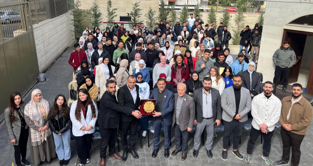 مؤسسة محمود عباس تستقبل طلبة معاهد الآفاق