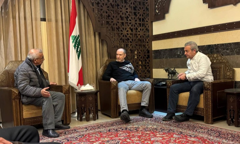 النائب سعد يتفقد أوضاع النازحين في صيدا ويواكب عمل غرفة الطوارئ مع تصاعد الاعتداءات الإسرائيلية