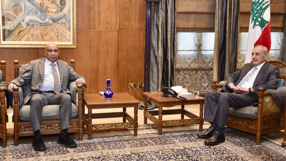 الرئيس بري يعرض الأوضاع مع السفير الكويتي الجديد