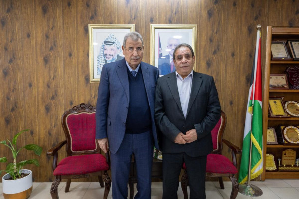 د. خوري يبحث مع محافظ بيت لحم عدداً من القضايا المجتمعية والتحضيرات لعيد القيامة