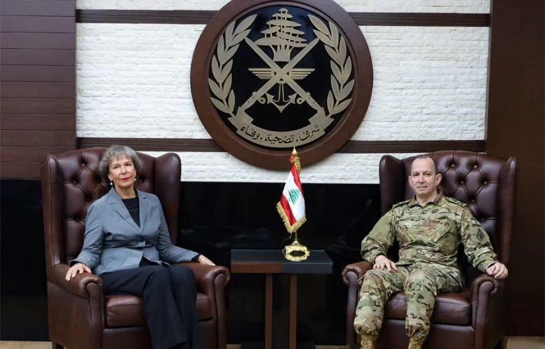 قائد الجيش العماد هيكل يستقبل السفيرة السويسرية ويبحثان الأوضاع العامة والتطورات في البلاد