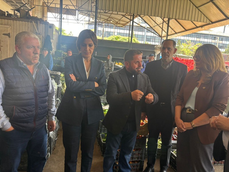 هاني والزين في جولة جنوبية شملت سرايا صيدا: دعم للمزارعين وتشديد على إدارة الأزمات وتعزيز الأمن الغذائي