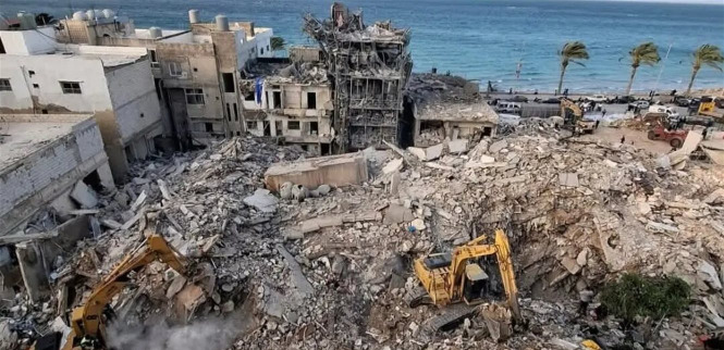انتشال شهداء وجرحى في صور وفرق الإسعاف تواصل رفع الأنقاض