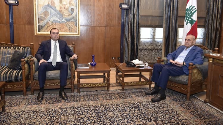 الرئيس بري يتابع مع العميد قهوجي المستجدات الأمنية
