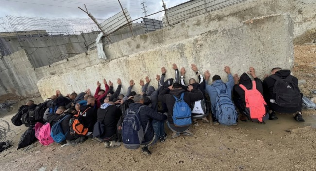 عمال فلسطين: حين يصبح البحث عن العمل رحلة نحو الموت