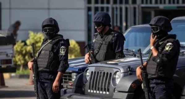 مصر.. أجهزة الأمن تعثر على جثة رجل داخل حقيبة سفر