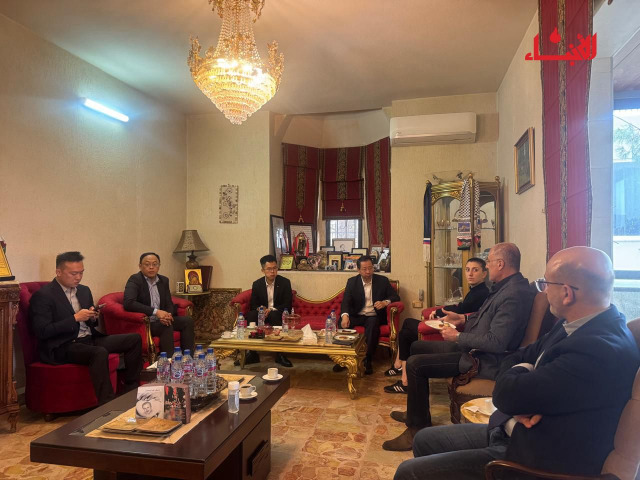 السفير الصيني يجول في إقليم الخروب برفقة داليا جنبلاط وبلال عبدالله للإطلاع على واقع النزوح واحتياجات النازحين