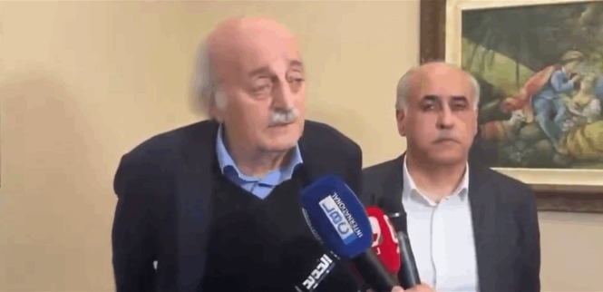 غليان في "قبيع" عقب الاعتداء على أبو الحسن.. جنبلاط يتدخل لاحتواء الموقف والتحقيقات مستمرة