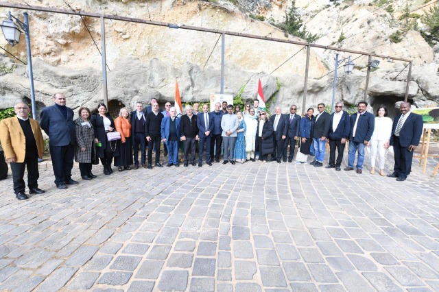 بشري تجمع طاغور وجبران في ذكرى ميلاد الأديب الهندي وتأكيد على جسور الصداقة بين الثقافتين