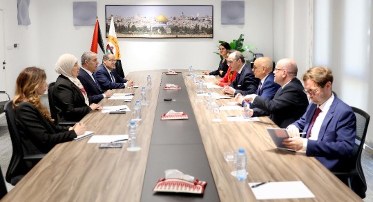 الشيخ يبحث مع وفد رسمي من الخارجية الألمانية آخر التطورات