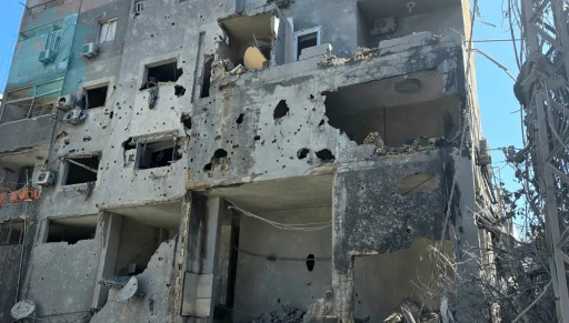 بالفيديو - آثار الغارات في صور جنوب لبنان... حيّ منكوب ومبانٍ غير صالحة للسكن