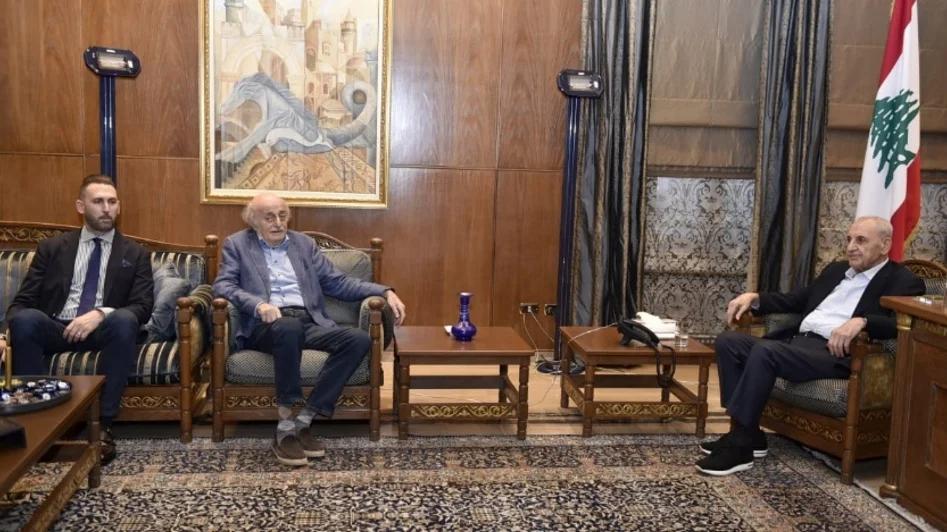 جنبلاط من عين التينة: سنجتاز هذه المحنة