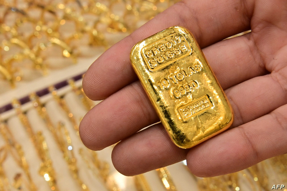 مع تصاعد التوتر الأميركي - الإيراني.. الذهب يهبط إلى أدنى مستوى له في 11 أسبوعاً