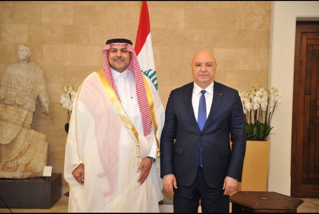 الرئيس عون يتسلم أوراق اعتماد السفير السعودي فهد الدوسري