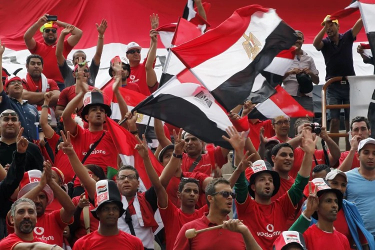 حين تصبح كرة القدم أكثر من لعبة