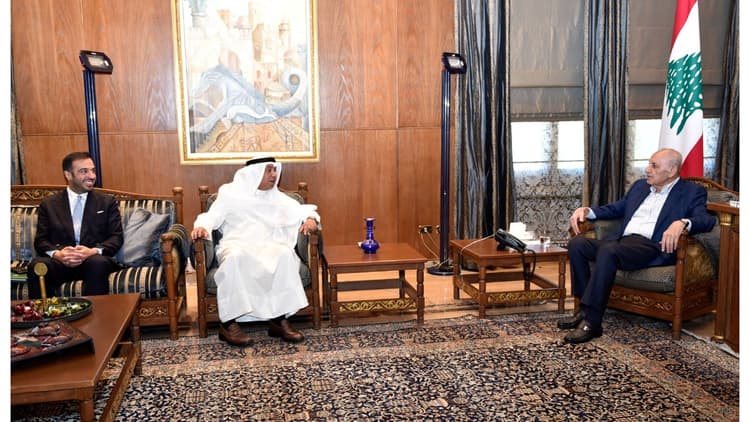 الرئيس بري يستقبل السفير الكويتي!