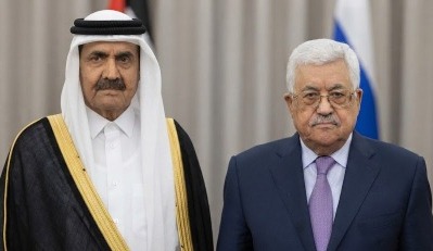الرئيس عباس ينعى أمير قطر الوالد الشيخ حمد بن خليفة آل ثاني
