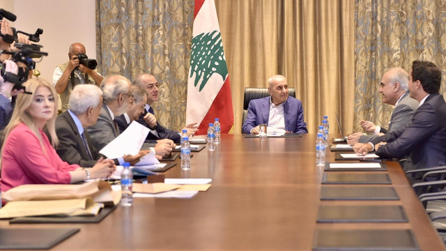 الرئيس بري يترأس اجتماع هيئة مكتب مجلس النواب... وبو صعب: التوافق ضروري لإقرار قانون العفو